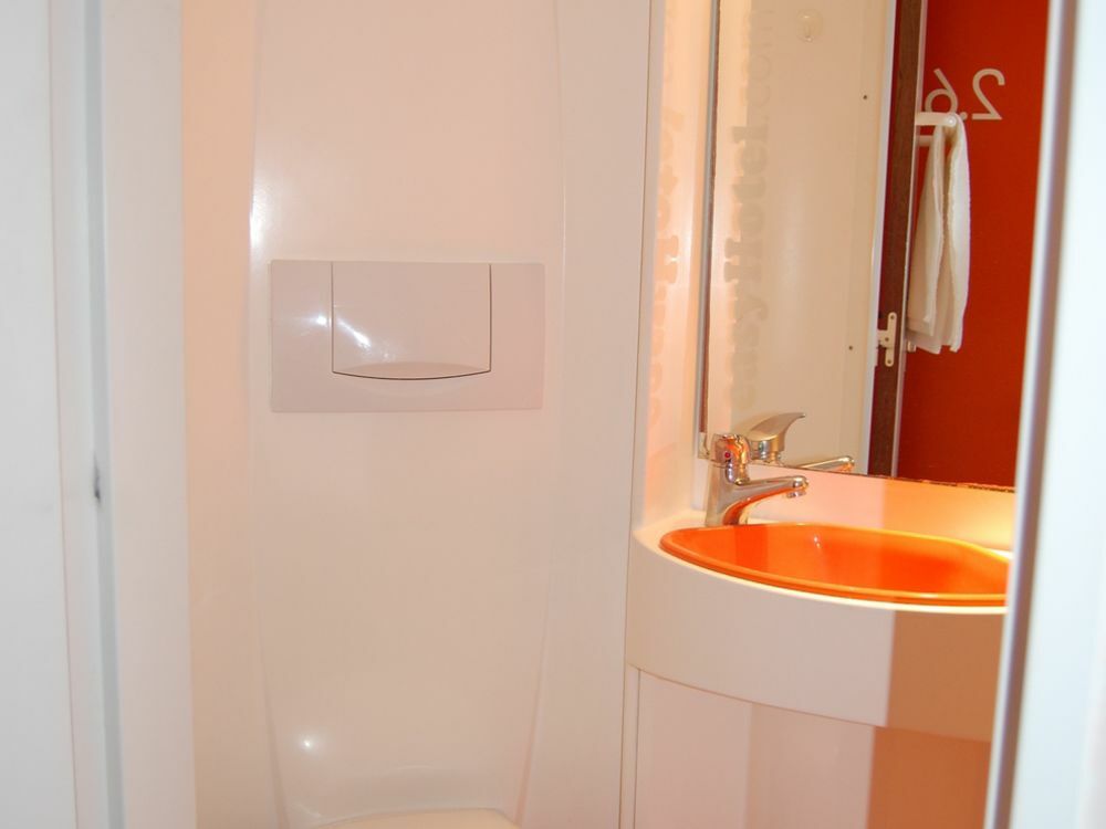 Easyhotel South Kensington London Exterior photo